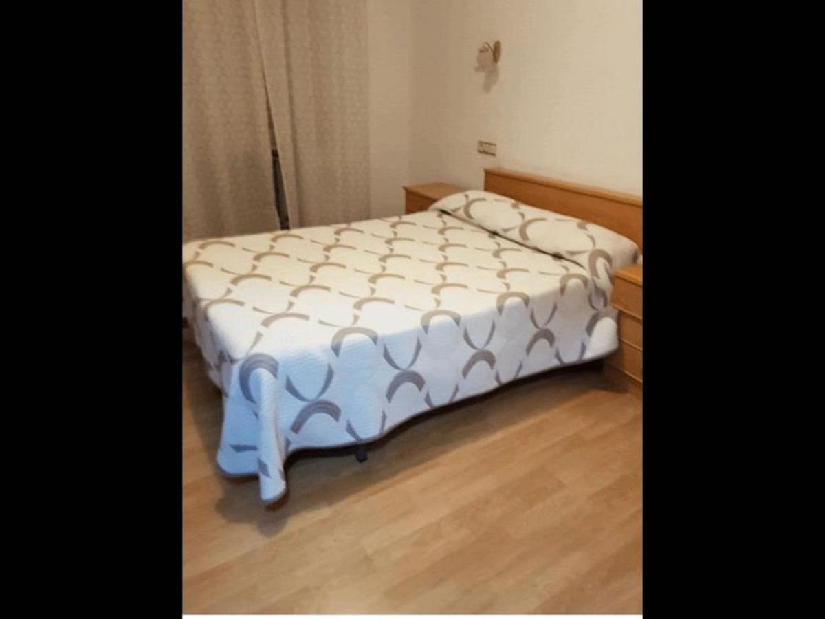 Room In Lodge - Double And Single Room - Pension Oria 1 لواركا المظهر الخارجي الصورة